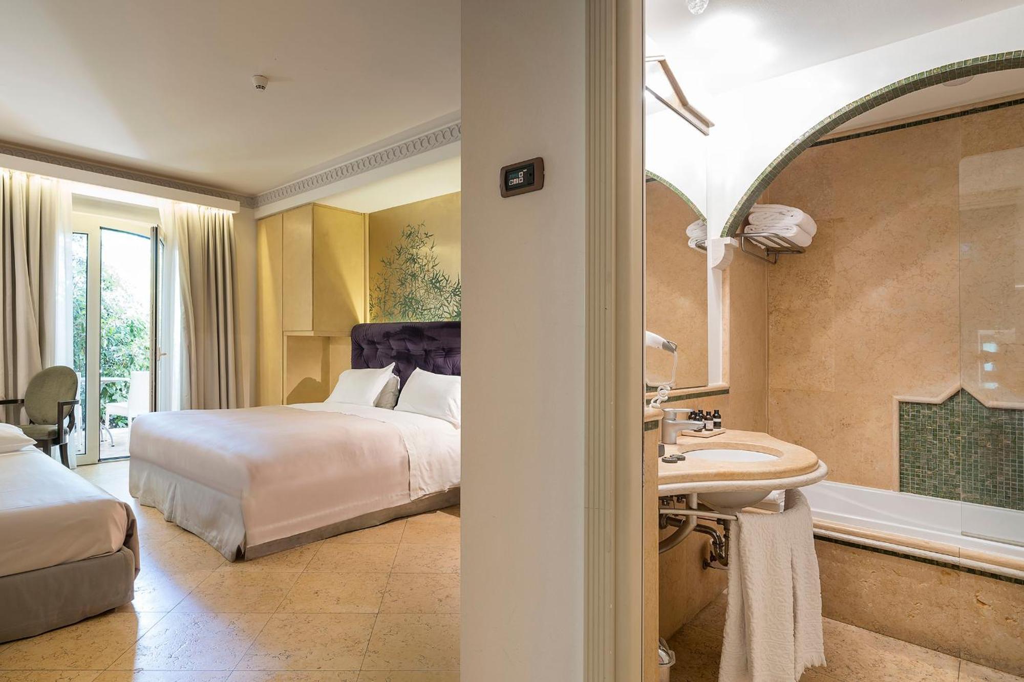 Chambre Triple Classique avec Terrasse